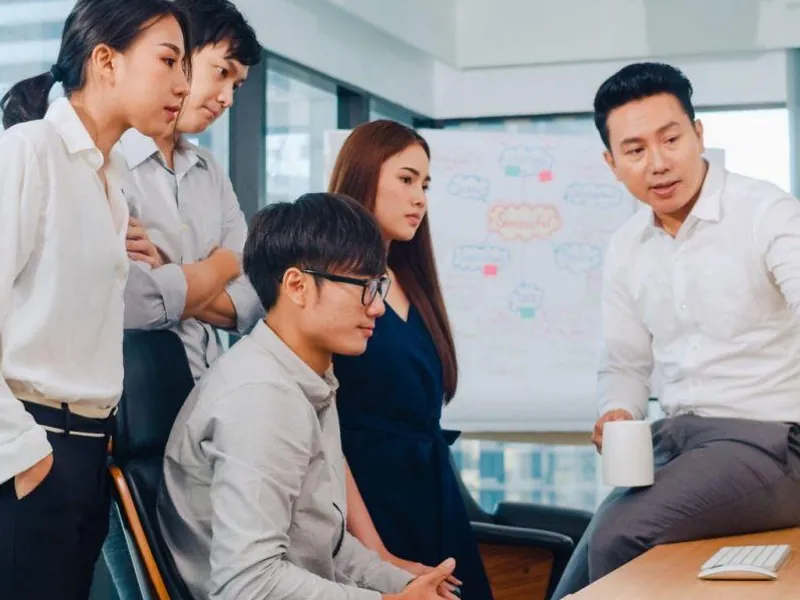 Người chơi xóc đĩa có trách nhiệm, minh họa sự kiểm soát